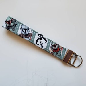 Boba fett Mandalorian Star Wars Inspired KeyChain | Wristlet | Keyfob | Key Ring | Lanyard