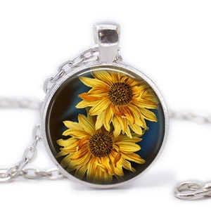 Sunflower Glass Pendant Necklace: Floral Art Jewelry. Gift for Mom