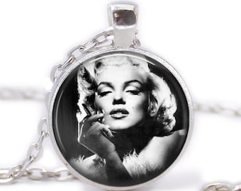 Marilyn Monroe Necklace: Handcrafted Glass Cabochon Pendant