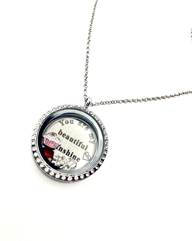 Valentine/'s Gift Kids Jewelry Charm Locket Floating locket Gift for Daughter Grand Daughter Girls Necklace Keepsake Birthday Girl Gift St
