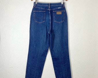 Vintage 90s wrangler jeans, dark wash, high waisted