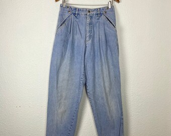 Vintage 80s Lightwash Unionbay jeans, high waisted jeans, denim