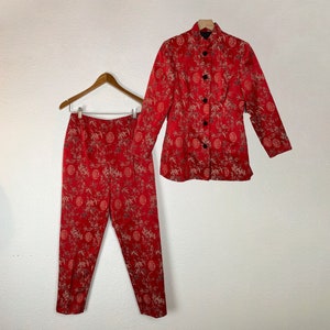 Vintage red Asian Print Pant Suit, jacket, top, oriental, 90s, y2k