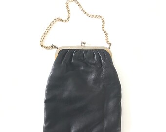 Sac à main cuir noir et chaînette doré