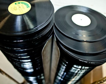 Vinyl Record Lot: 25 Small Records for Art, Decoration, and Melting