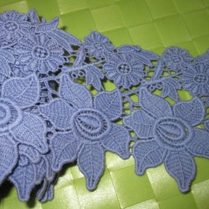 this is a 1 yard in 3 1/2&quot;width in amethyst color high end heavy crochet cotton trim/applique novelty trim/costume applique trim with floral