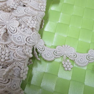 2 yards in 1 3/4&quot; width in beige color high end crochet poly cotton trim w/ butterfly fringe pattern for your fashion/wedding design.