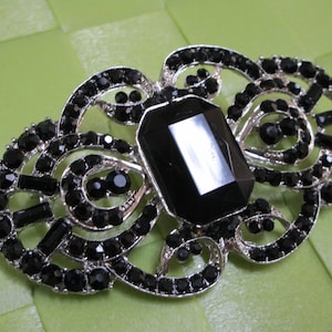 1 piece in 2 1/2&quot; x 1 1/2&quot; width high end silver tone color with black aceylic bead brooch for your sewing and wedding decorative.