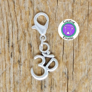 Silver Om charm, spiritual zipper charm, yoga clip on charm, Om symbol, Aum hindu mantra spiritual symbol Fast Shipping from USA cs496