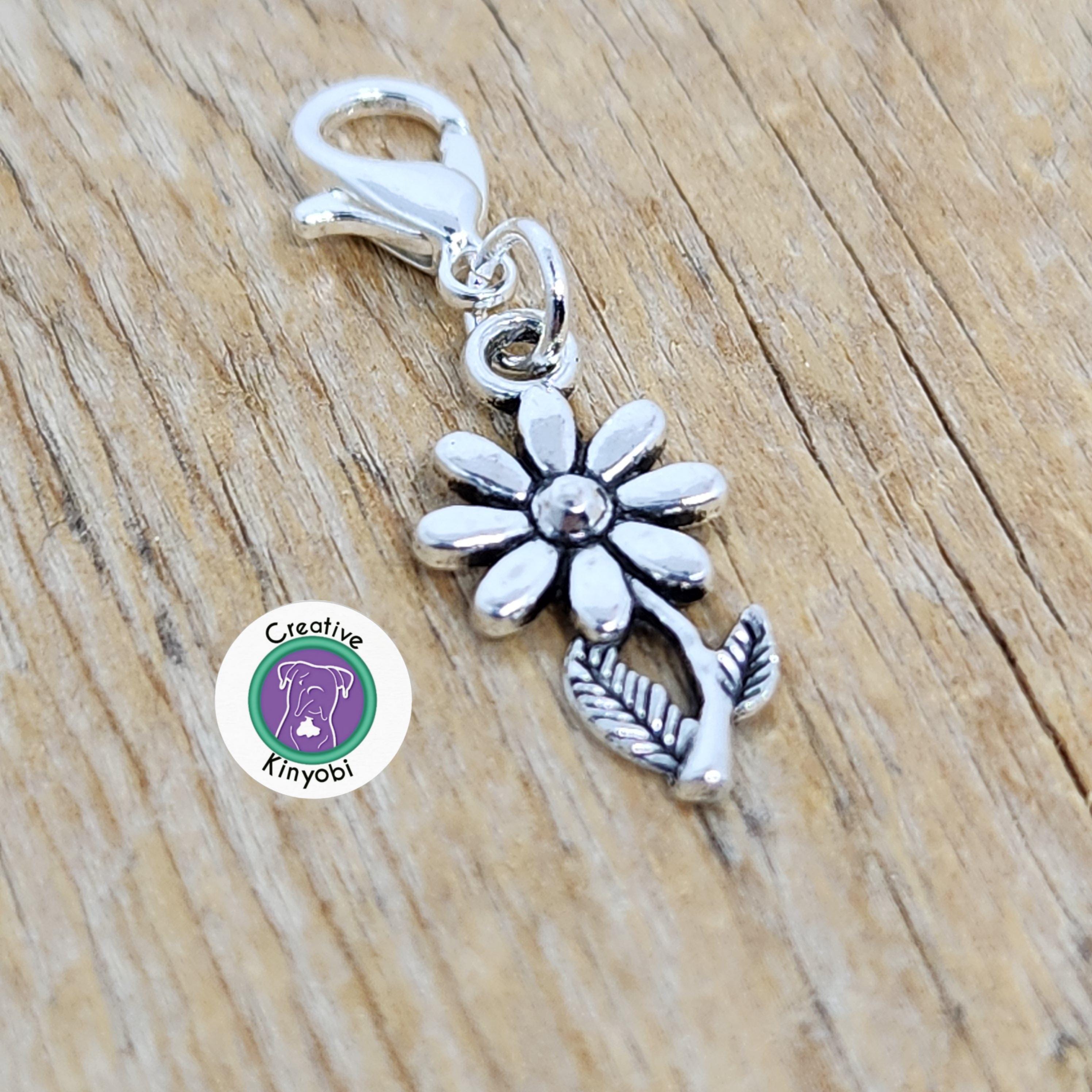 Daisy flower clip on charm, flower zipper charm, flower bag charm, flower charm on lobster claw clasp, Fast Shipping from USA 101G