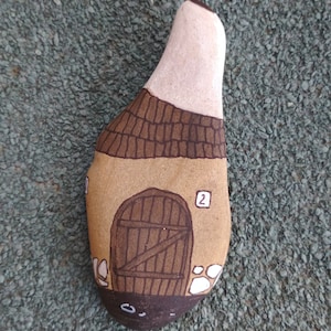 House, Painted rocks, pebble art, stone art, rock art, painted rock