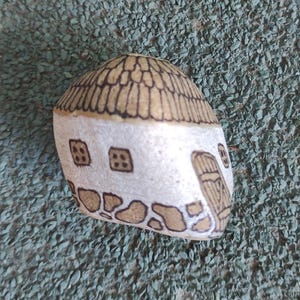 House, Painted rocks, pebble art, stone art, rock art, painted rock