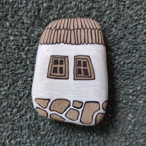 House, Painted rocks, pebble art, stone art, rock art, painted rock