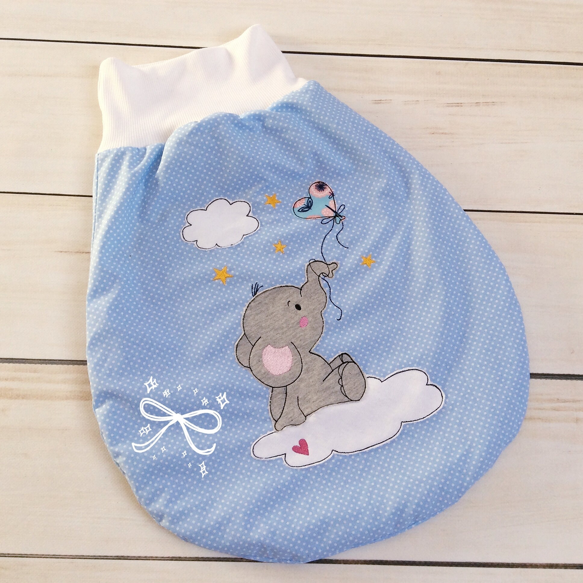 Embroidery File Elephant Embroidery Motif Clouds and Stars Star Doodle  Heart Balloon 13x18 5x7 Inches - Etsy New Zealand