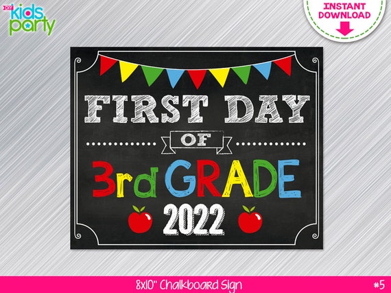 INSTANT DOWNLOAD First Day of 3rd grade School Sign Print Yourself, First Day of Third Grade Chalkboard Sign Digital File Il_570xn