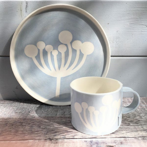 Porcelain ceramic mug & side plate, blue and white pottery, cow parsley, afternoon tea set, breakfast, toast, cake, handmade, birthday, gift