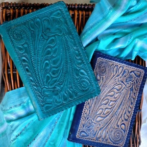 LEATHER Folder, Organizer. TRADITIONAL Design with Zipper. Handmade. image 2