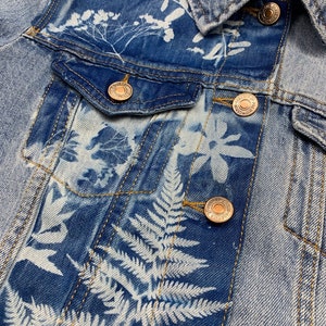 Cyanotype Botanical printed Denim Jean Jacket Lady&#39;s size Medium OOAK