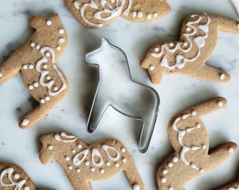 SWEDISH SPICE Christmas Cookie DIY Baking Kit, Scandinavian Dala Horse Gingerbread Cookies, Nordic Holiday Baking Kit