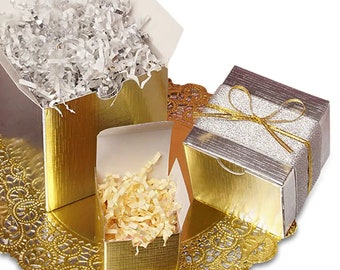 ¡Añadir envoltura de regalo! Hermosa caja de papel de aluminio de oro con papel arrugado metálico para que coincida con su producto!