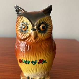 Vintage Artmark Handpainted Owl Salt Pepper Shaker