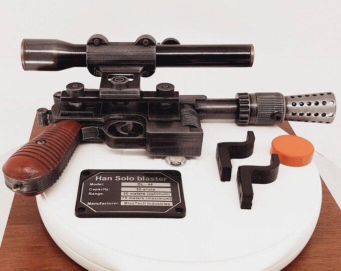 Blaster DL-44 de Han Solo – Réplique d'accessoire Star Wars - Modèle d'Impression 3D Gratuit