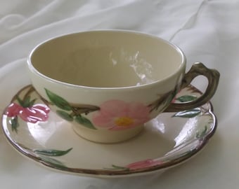 フランシスコ・デザートローズ陶器カップ＆ソーサーセット