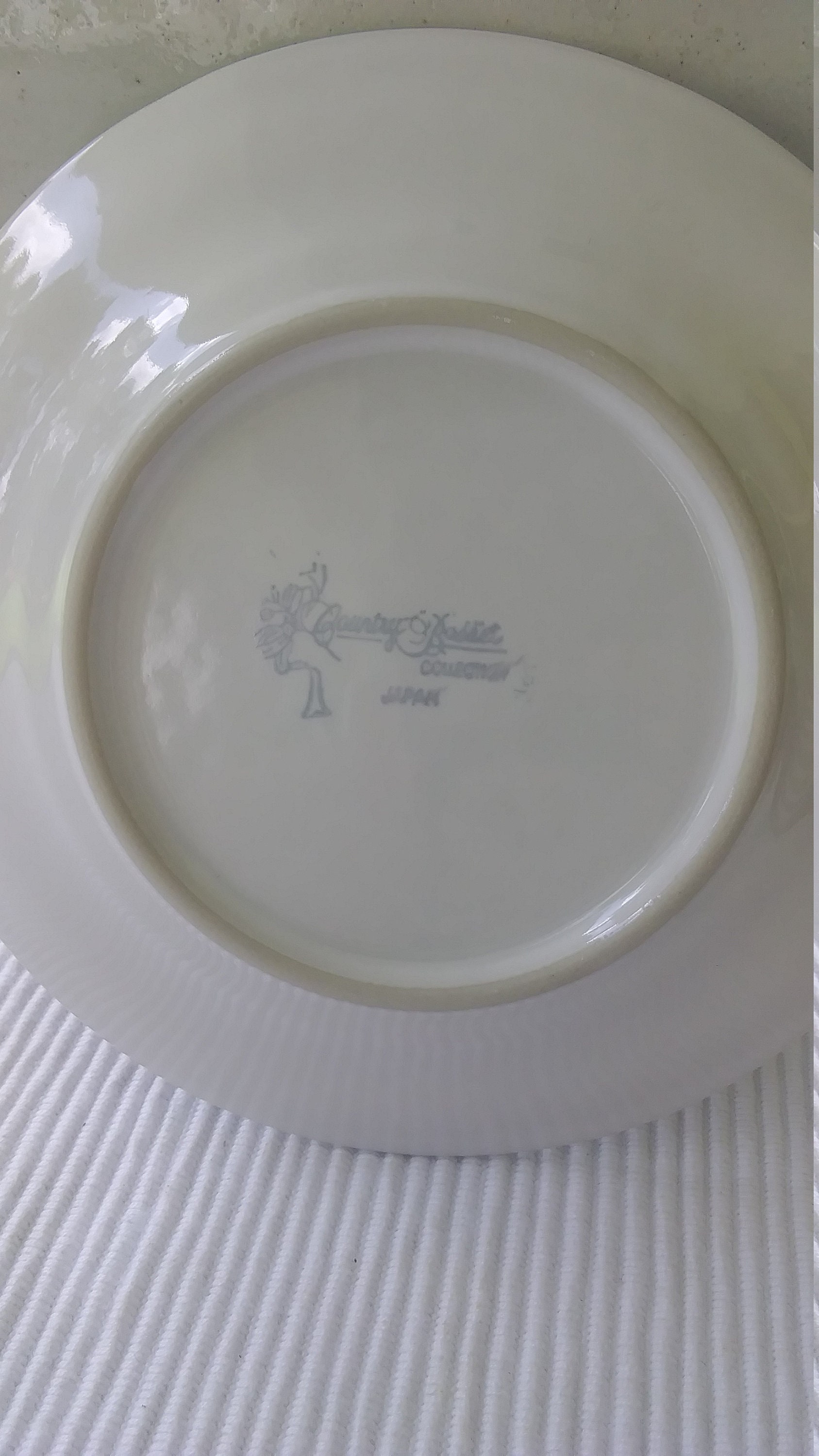 Johann Haviland Country Basket Collection Saucer, Japan. White With