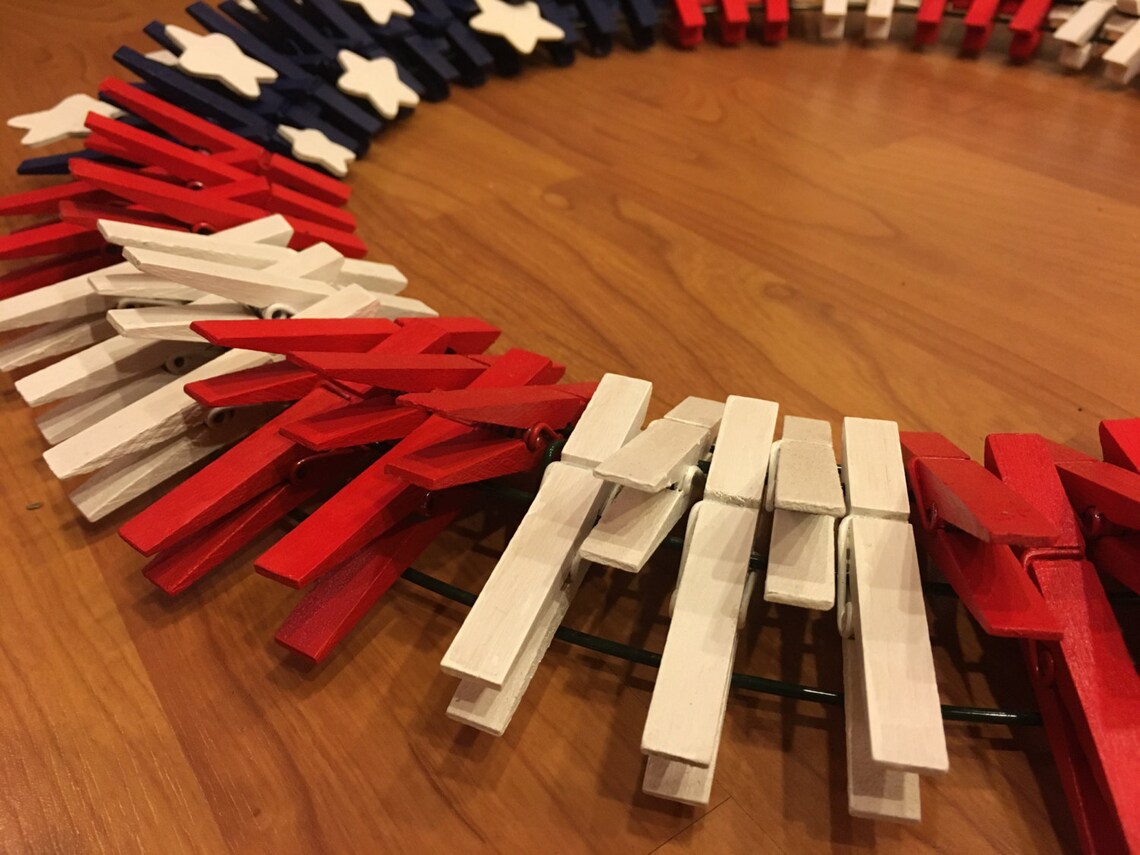 18 Red White and Blue Flag Clothespin Wreath Etsy UK