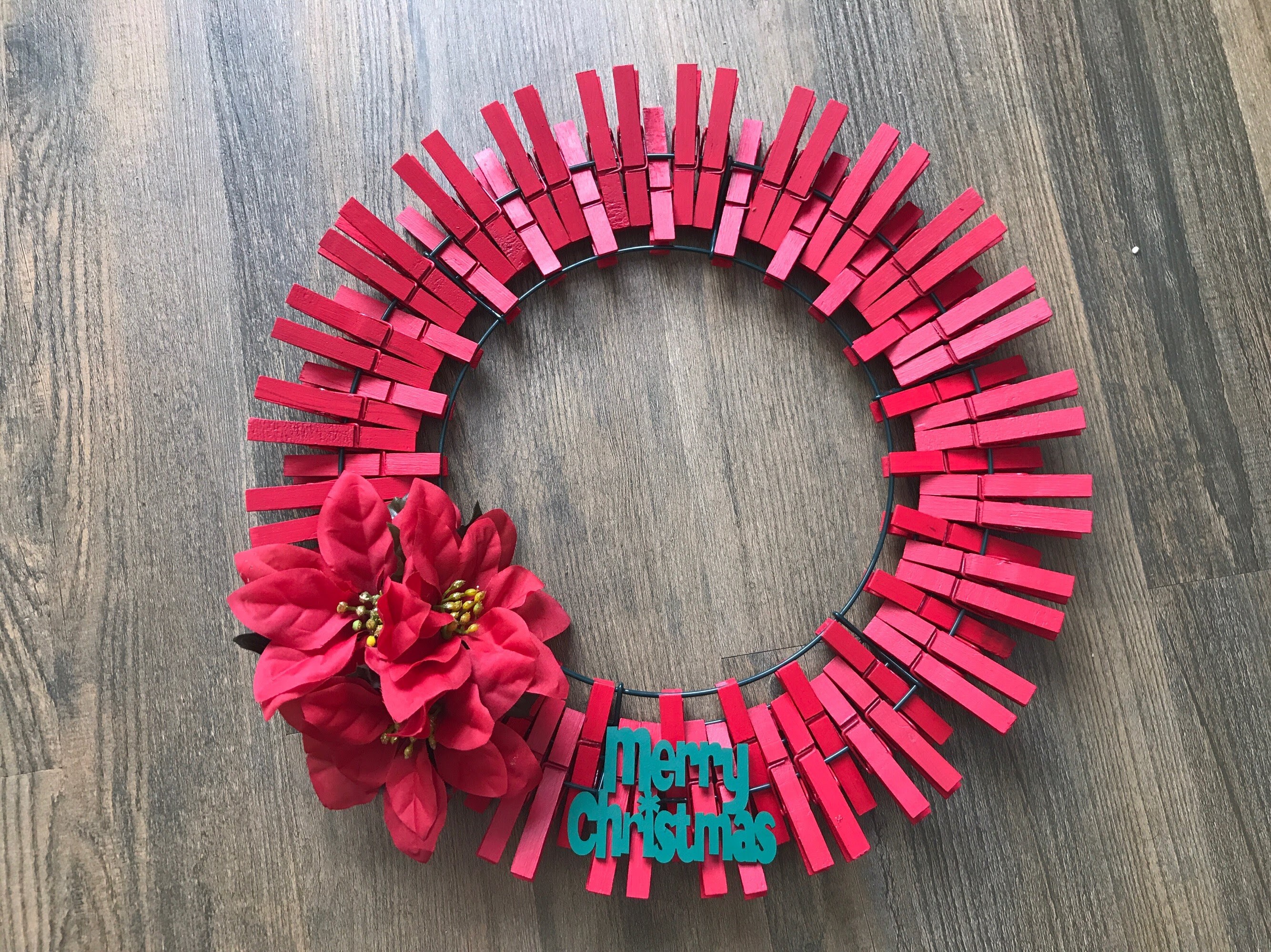 Red Poinsettia Clothespin Wreath - Etsy