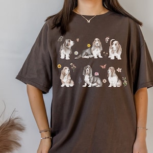 Cottagecore Basset Hound Dog Lover Floral Watercolor Wildflower Tee Shirt Tshirt * Basset Mom Dog Mom Cute Birthday Christmas Gift for Her