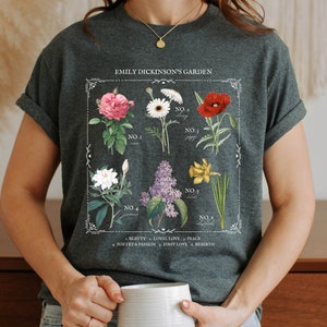 Emily Dickinson Garden literaire bloemengrafiek * Kruidenkunde Floral T-shirt Leesgrage Merch Bookworm Gift Dichter Literatuur Shirt Donkere Academia