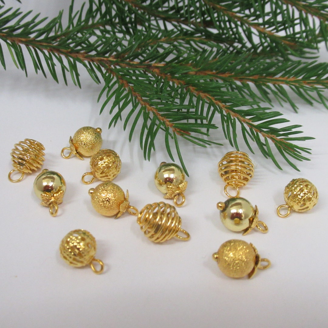 Dolls House Christmas Tree Decorations 12 Gold Coloured Baubles Miniature Xmas Ornaments 112th