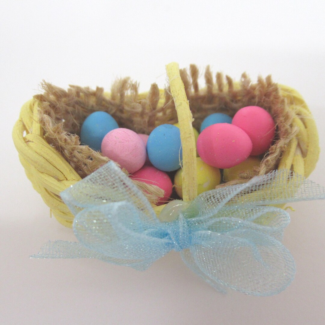 Dolls House Easter Basket With 12 Miniature Hand Painted Eggs 1:12th ...