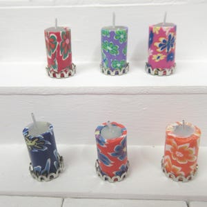 Dolls House Candle on a Silver Coloured Tray Choice of Colours 1:12th Scale Miniature Accessory
