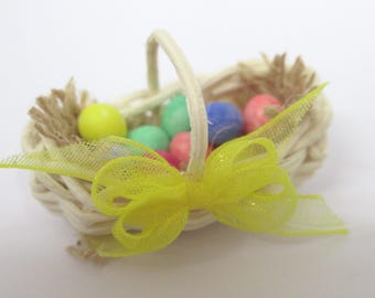 Dolls House Easter Basket with 10 Hand Painted Coloured Eggs Miniature Decoration 1:12th Scale