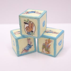 Dolls House Toy Letter Blocks Peter Rabbit Set of 3 Cream Blue Nursery Playroom 1:12 Scale