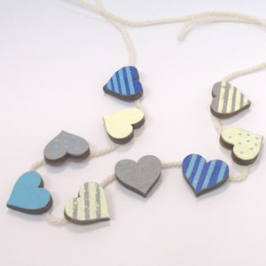Dolls House Hearts Bunting Miniature Seaside Beach Hut Decoration 1:12 Scale