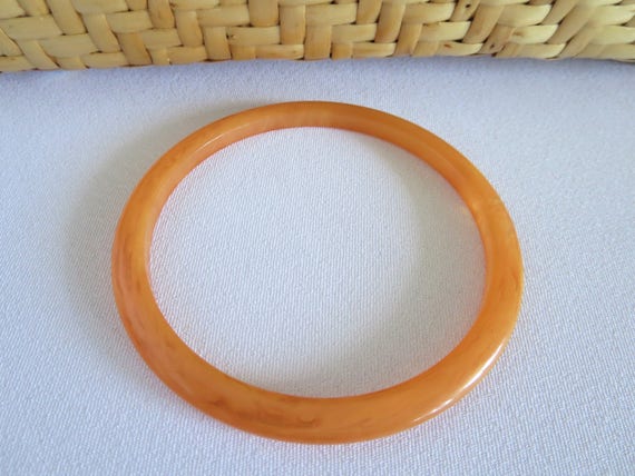 Orange Bangle, Vintage Bangle, Bangle, Lucite, Th… - image 3