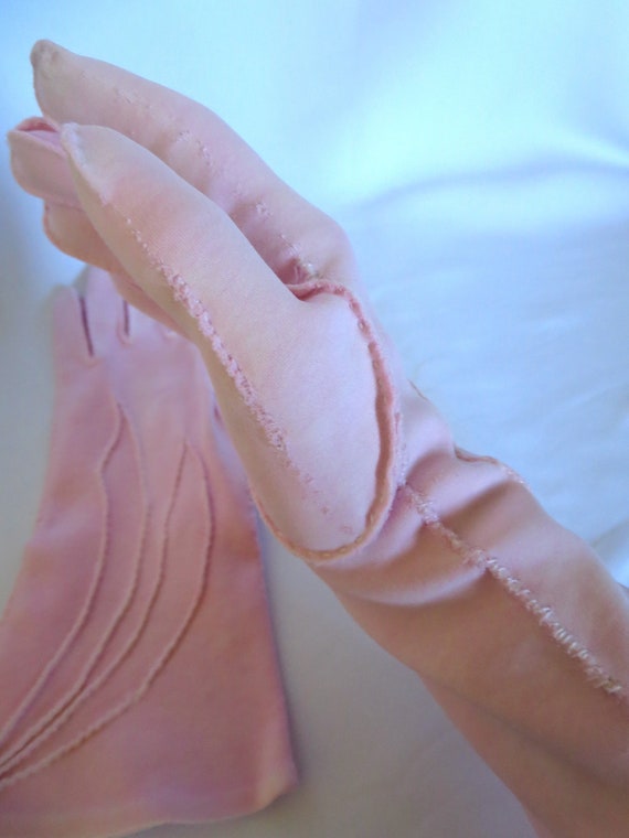Pink Gloves, Vintage Gloves, 40s Gloves, Light Pi… - image 8