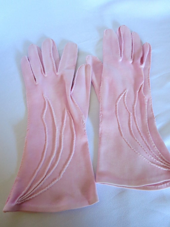 Pink Gloves, Vintage Gloves, 40s Gloves, Light Pi… - image 4