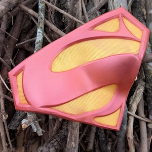 HALF OFF Less Than Perfect Casts // Emblem and Belt Miscasts