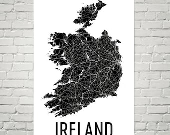 Irland Karte Art Print: Moderne irische Straßenkarte Poster