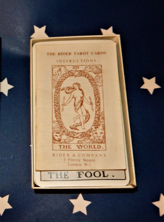 タロットカード ビンテージ 海外製 70s RIDER TAROT CARDS Rider Waite Smith Tarot Deck: 1970s Fitzroy Blue Box Edition - Etsy