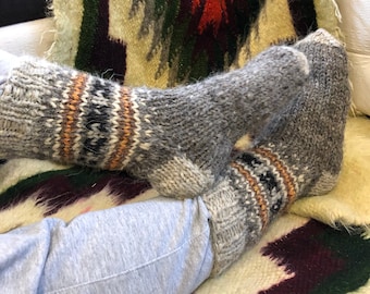 Handgestrickte Schafwolle Socken Stricksocken Wollsocken Warme Wintersocken Ideal zum Wandern Extra Dicke Socken Weihnachtssocken Kuschelige Socken Aktiv