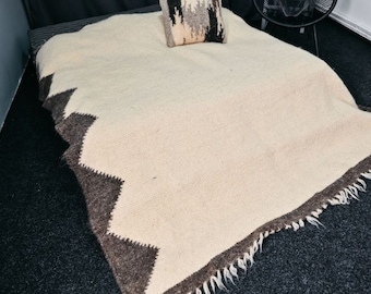 Weiß schwarze Wolldecke Queen // Kingsize Decke in Kalifornien // Warme Bettdecke // Dekoratives Plaid für Sofa Couch Wohnzimmer/skandinavische Decke