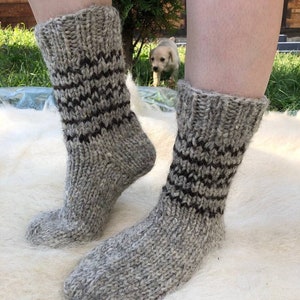 Hand knitted wool socks//Unisex Socks//Extra Thick//Large Sizes//Pure wool socks//Bed wool socks//Organic wool//Knit Winter Socks//Gift