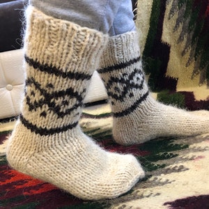 Women&#39;s/Men&#39;s Organic Wool Socks, Sheep&#39;s Wool Hiking Socks, Comfortable Warm Socks, Cozy socks, Winter socks