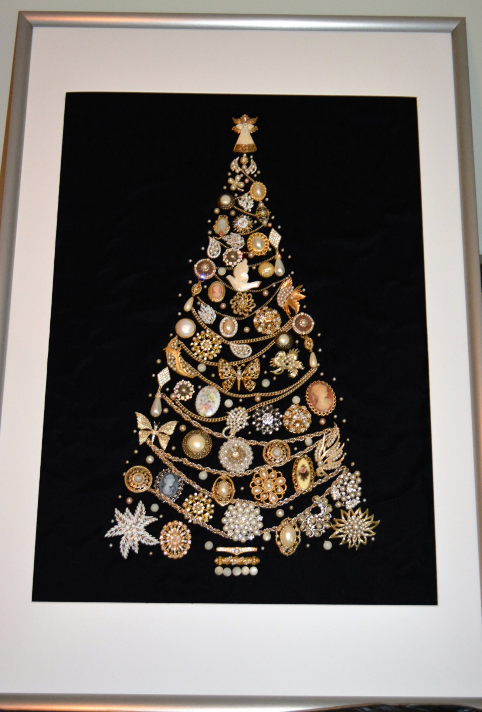 Pin On Jewelry Christmas Tree