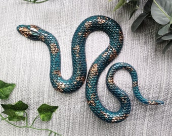 Teal Snake Wall Hanging, Snake Wall Art, Alt Home Decor, Unusual Gift, Snake Gift, Goth Decor, Snake Decor, Goth Wall Art, Reptile Gift